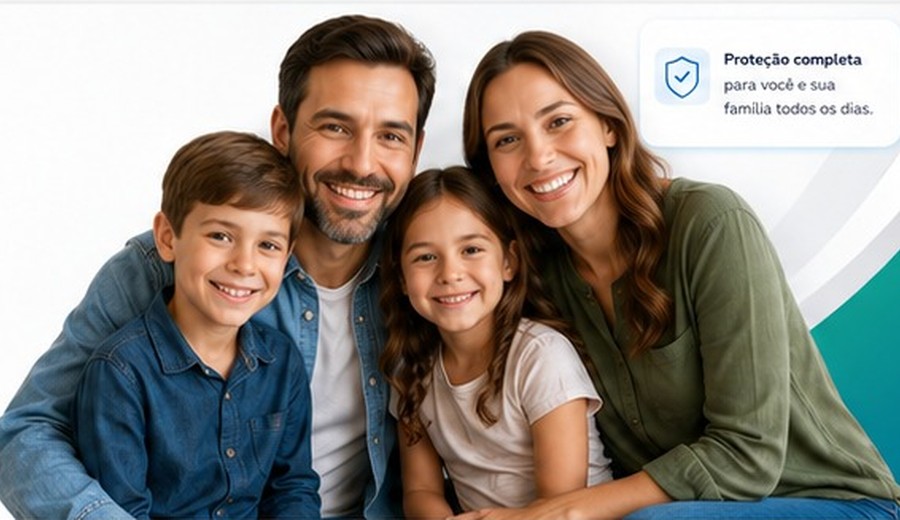 Família feliz utilizando benefícios de saúde